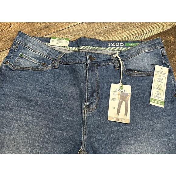 Izod Men's Slim Fit Jeans Comfort Stretch Blue 5 pockets 36x30 New With Tags - Picture 1 of 9